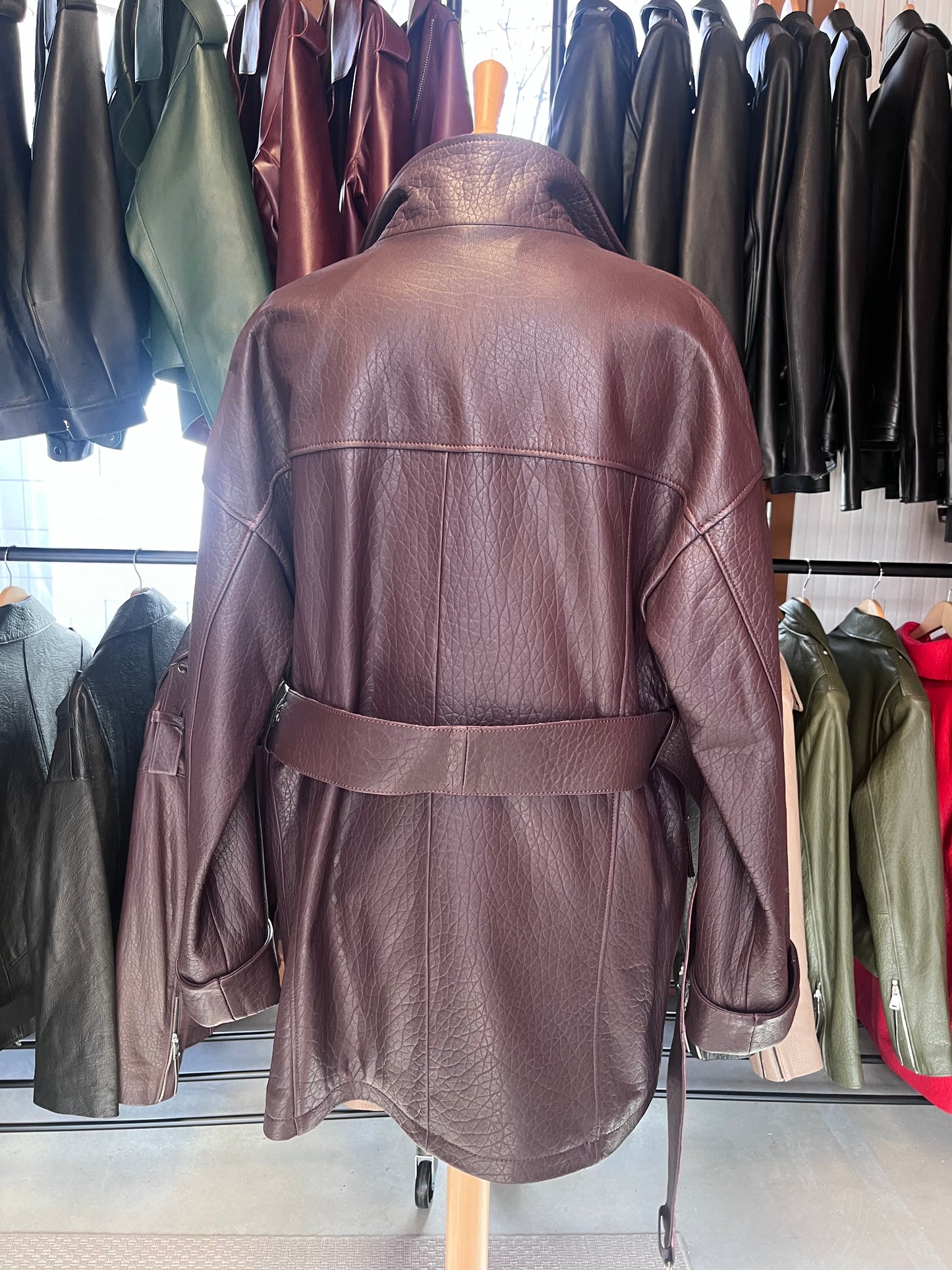 Trench long en cuir