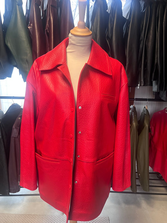 Chemise rouge oversize en cuir véritable d’agneau
